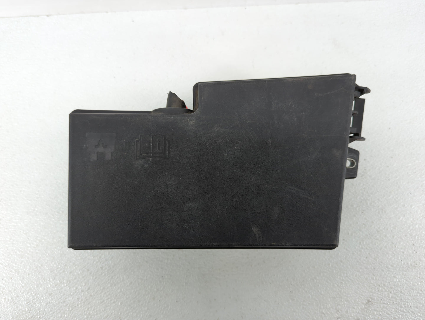 2013-2016 Ford Escape Fusebox Fuse Box Panel Relay Module P/N:AV6T-14A142-AB AV6T-14A067-AD Fits Fits 2013 2014 2015 2016 OE