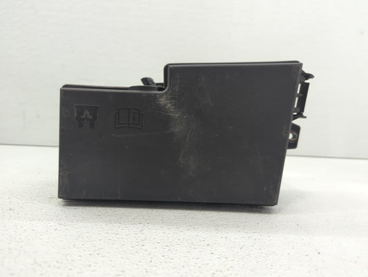 2013-2016 Ford Escape Fusebox Fuse Box Panel Relay Module P/N:AV6T-14A142-AB AV6T-14A067-AD Fits Fits 2013 2014 2015 2016 OE