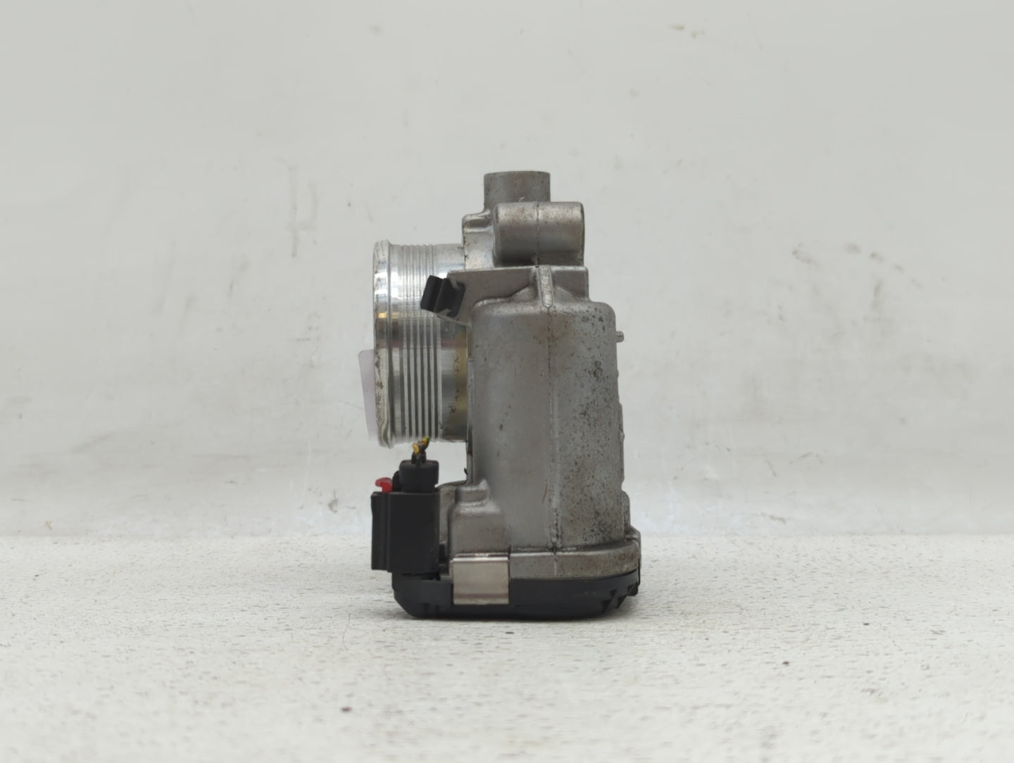 2013-2016 Ford Escape Throttle Body P/N:0280750585 0280750566, DS7E-9F991-BB Fits Fits 2012 2013 2014 2015 2016 2017 OEM Use
