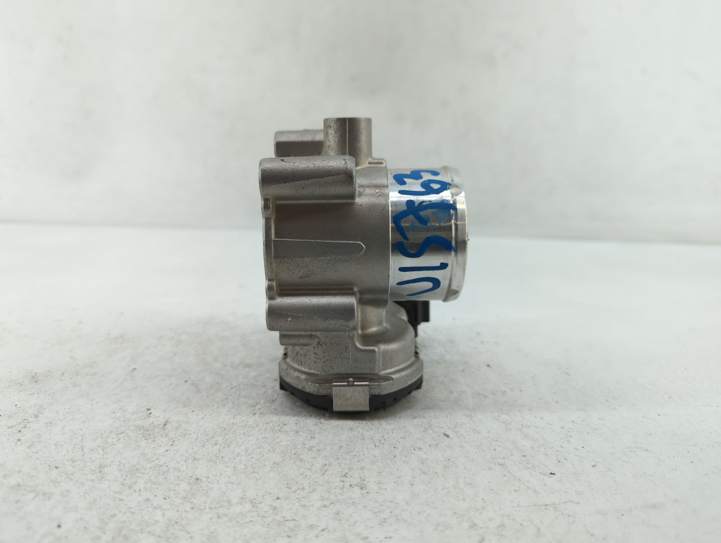2013-2016 Ford Escape Throttle Body P/N:7S7G-9F991-CA Fits Fits 2013 2014 2015 2016 2017 2018 2019 OEM Used Auto Parts - Oem