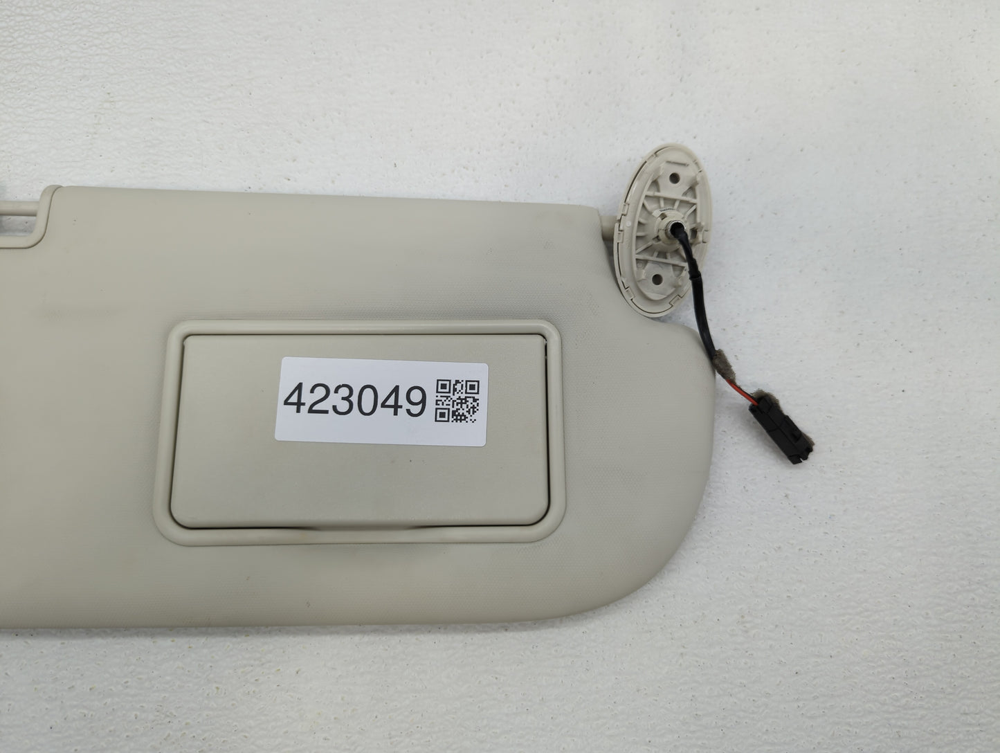 2013-2019 Ford Escape Sun Visor Shade Replacement Passenger Right Mirror Fits Fits 2013 2014 2015 2016 2017 2018 2019 OEM Us