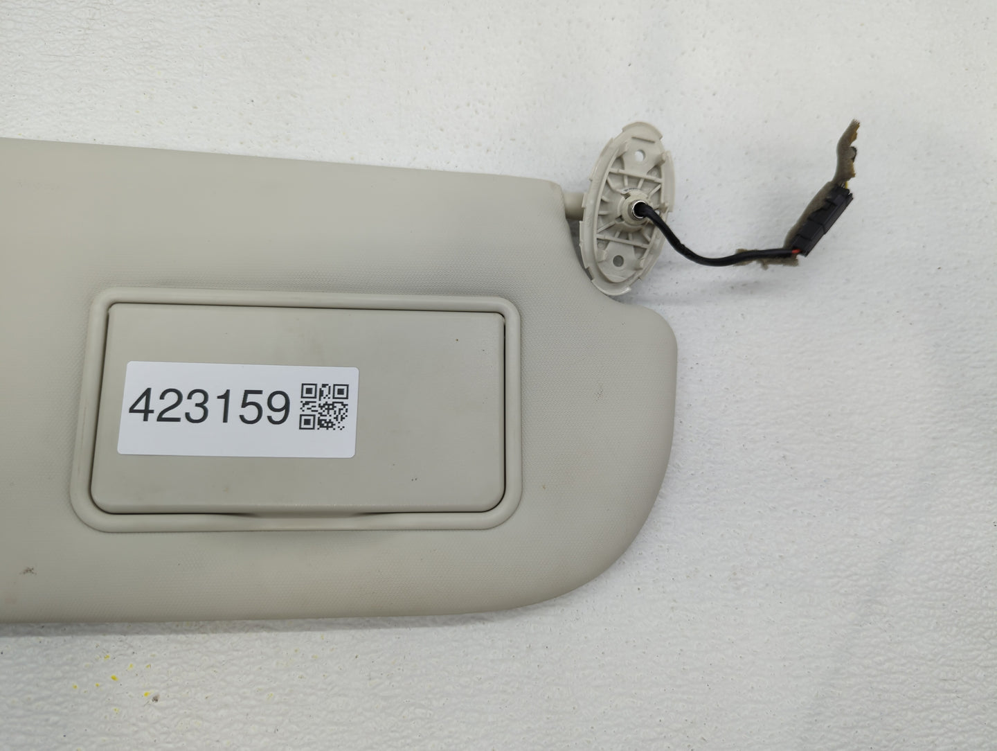 2013-2019 Ford Escape Sun Visor Shade Replacement Passenger Right Mirror Fits Fits 2013 2014 2015 2016 2017 2018 2019 OEM Us