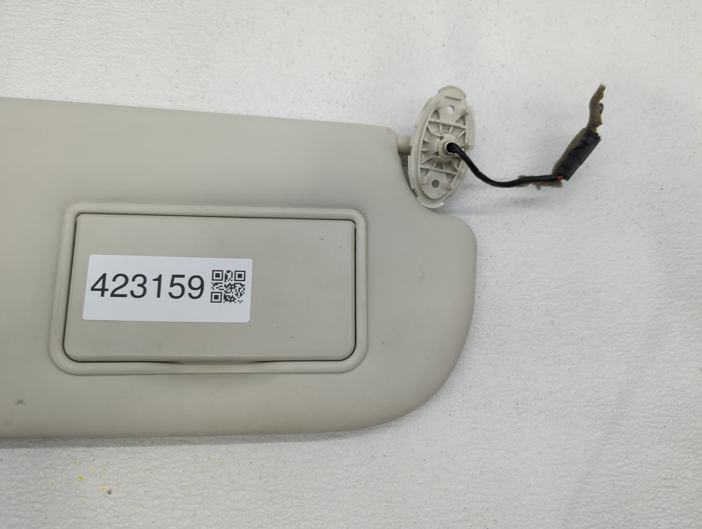 2013-2019 Ford Escape Sun Visor Shade Replacement Passenger Right Mirror Fits Fits 2013 2014 2015 2016 2017 2018 2019 OEM Us
