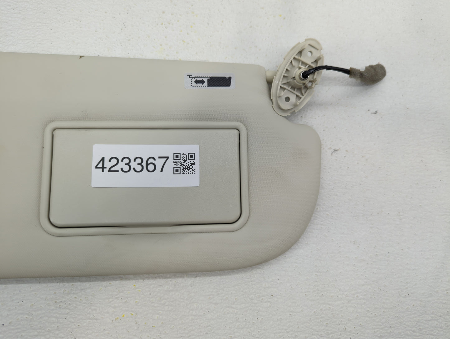 2013-2019 Ford Escape Sun Visor Shade Replacement Passenger Right Mirror Fits Fits 2013 2014 2015 2016 2017 2018 2019 OEM Us