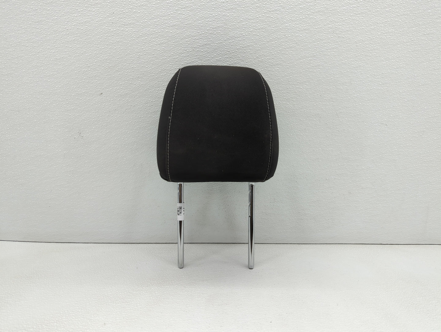 2014-2015 Ford Escape Headrest Head Rest Front Driver Passenger Seat - Oemusedautoparts1.com
