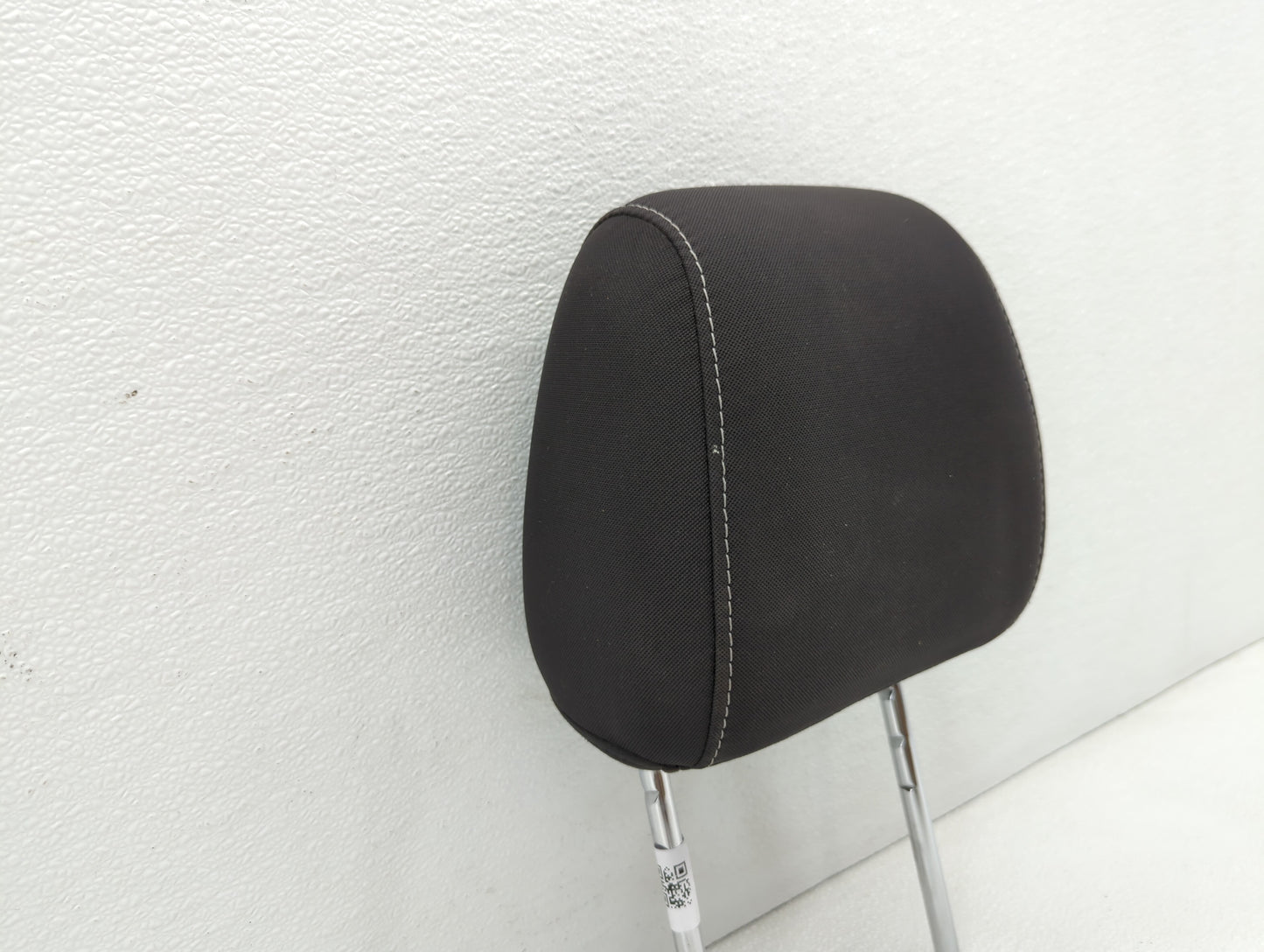 2014-2015 Ford Escape Headrest Head Rest Front Driver Passenger Seat - Oemusedautoparts1.com