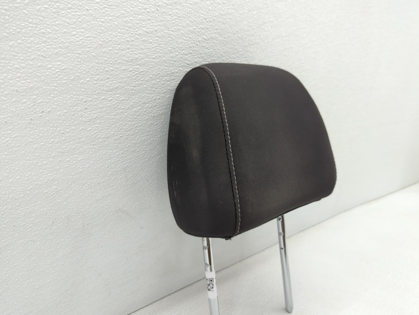 2015-2015 Ford Escape Headrest Head Rest Front Driver Passenger Seat - Oemusedautoparts1.com