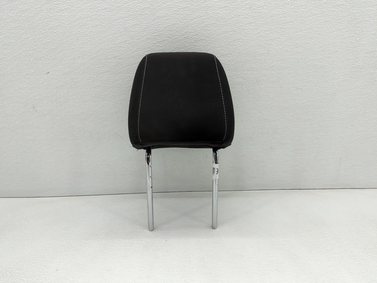 2015-2015 Ford Escape Headrest Head Rest Front Driver Passenger Seat - Oemusedautoparts1.com
