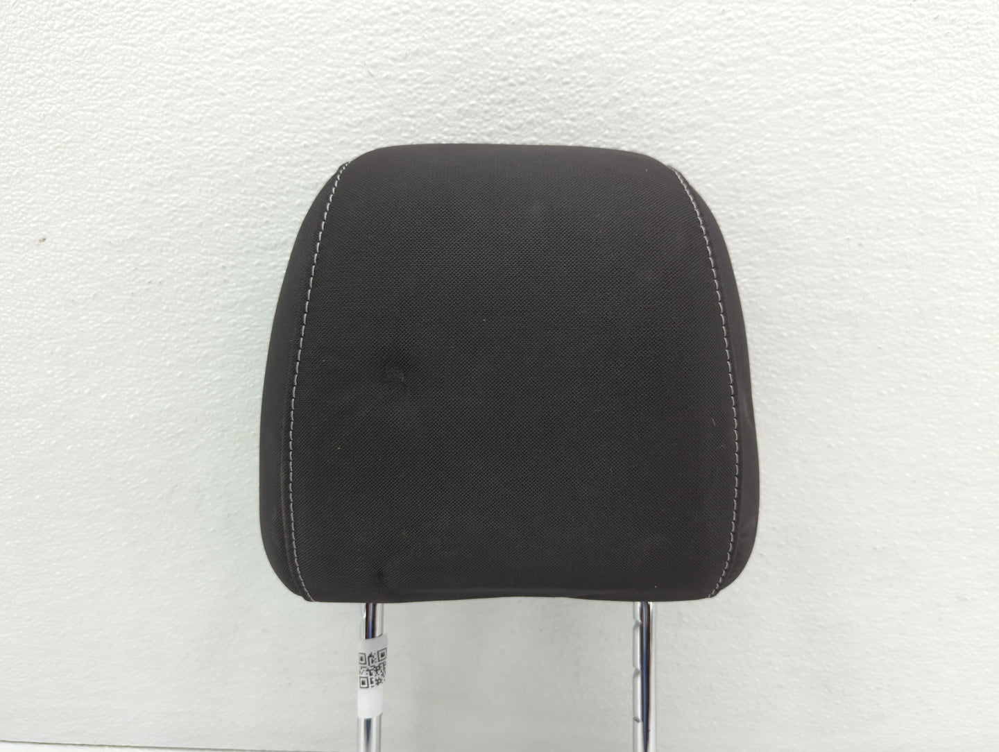 2013-2015 Ford Escape Headrest Head Rest Front Driver Passenger Seat - Oemusedautoparts1.com