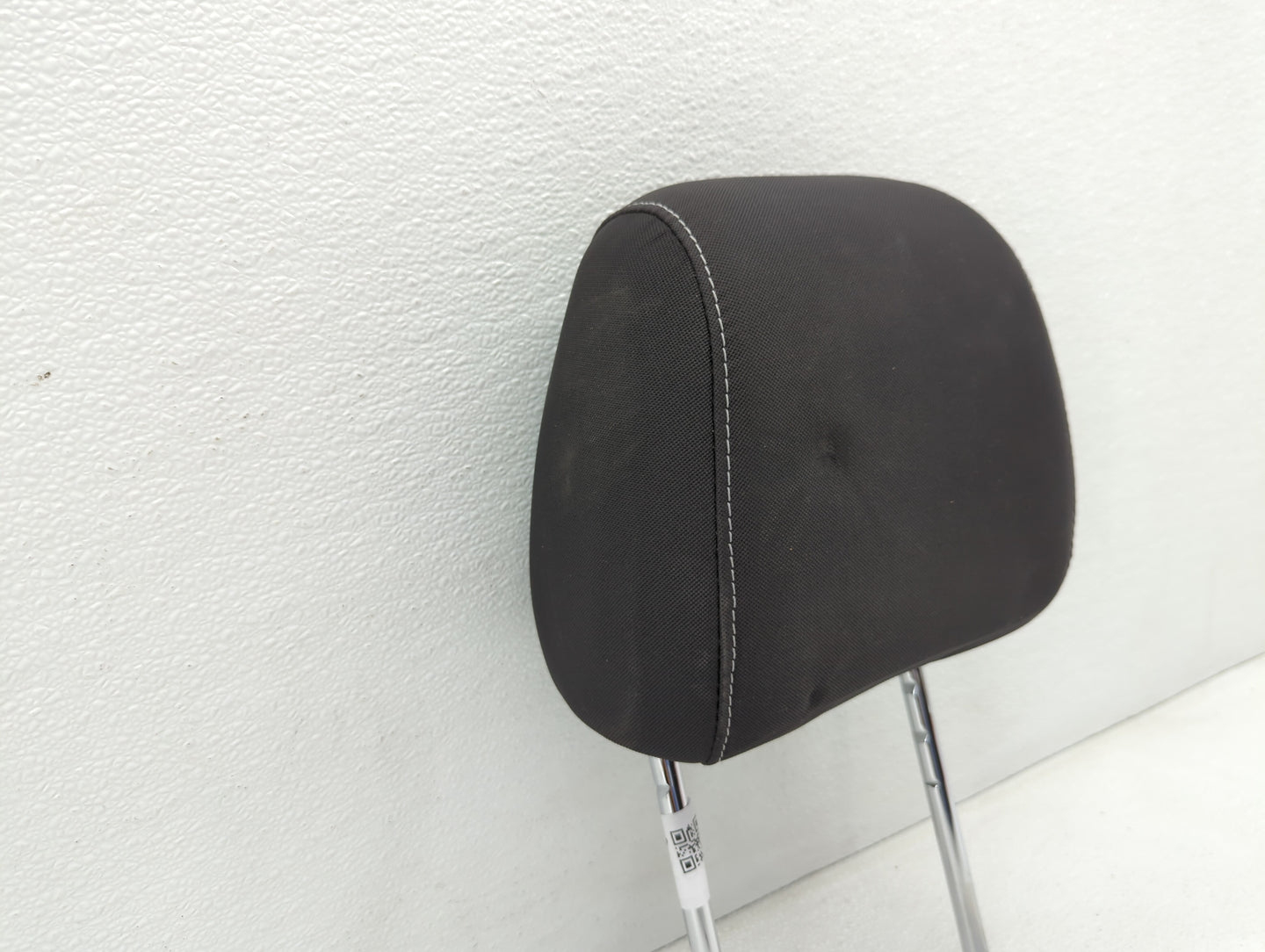 2013-2015 Ford Escape Headrest Head Rest Front Driver Passenger Seat - Oemusedautoparts1.com