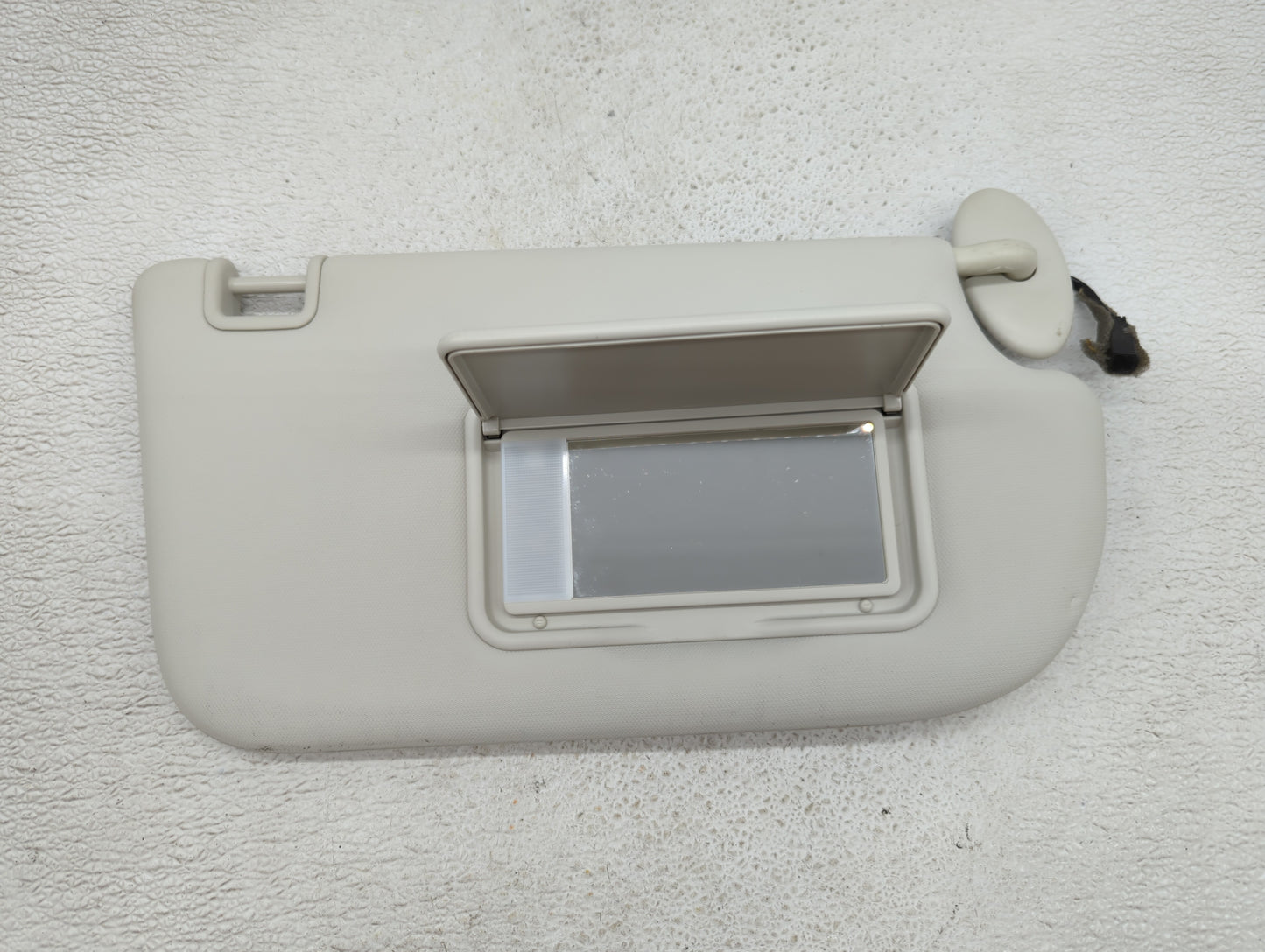 2013-2019 Ford Escape Sun Visor Shade Replacement Passenger Right Mirror Fits Fits 2013 2014 2015 2016 2017 2018 2019 OEM Us