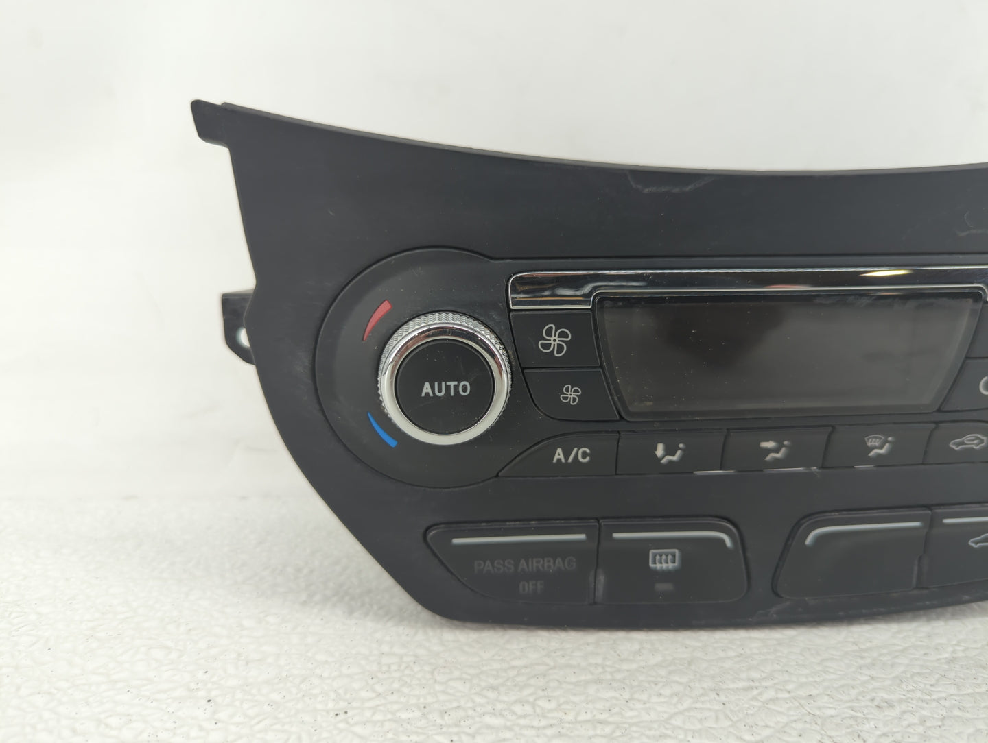 2013-2015 Ford Escape Climate Control Module Temperature AC/Heater Replacement P/N:CJ5T-18C612-AE CJ5T-18C612-BC Fits OEM Us
