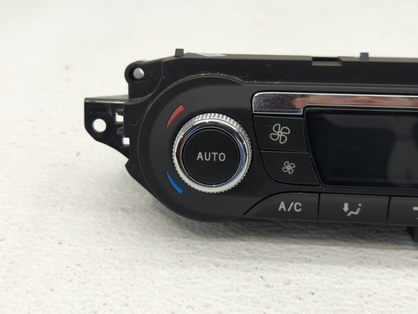 2013-2015 Ford Escape Climate Control Module Temperature AC/Heater Replacement P/N:CJ5T-18C612-AE CJ5T-18C612-BC Fits OEM Us
