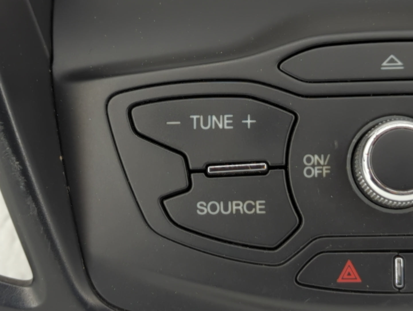 2013-2016 Ford Escape Radio Control Panel - Oemusedautoparts1.com