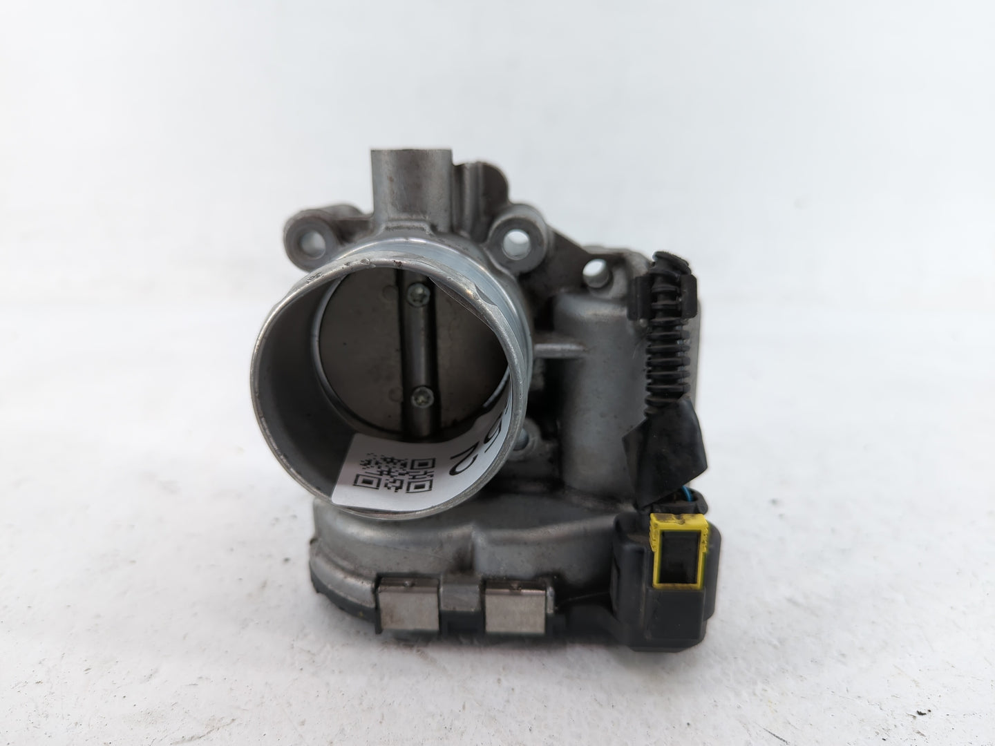 2013-2016 Ford Escape Throttle Body P/N:7S7G-9F991-CA Fits Fits 2013 2014 2015 2016 2017 2018 2019 OEM Used Auto Parts - Oem
