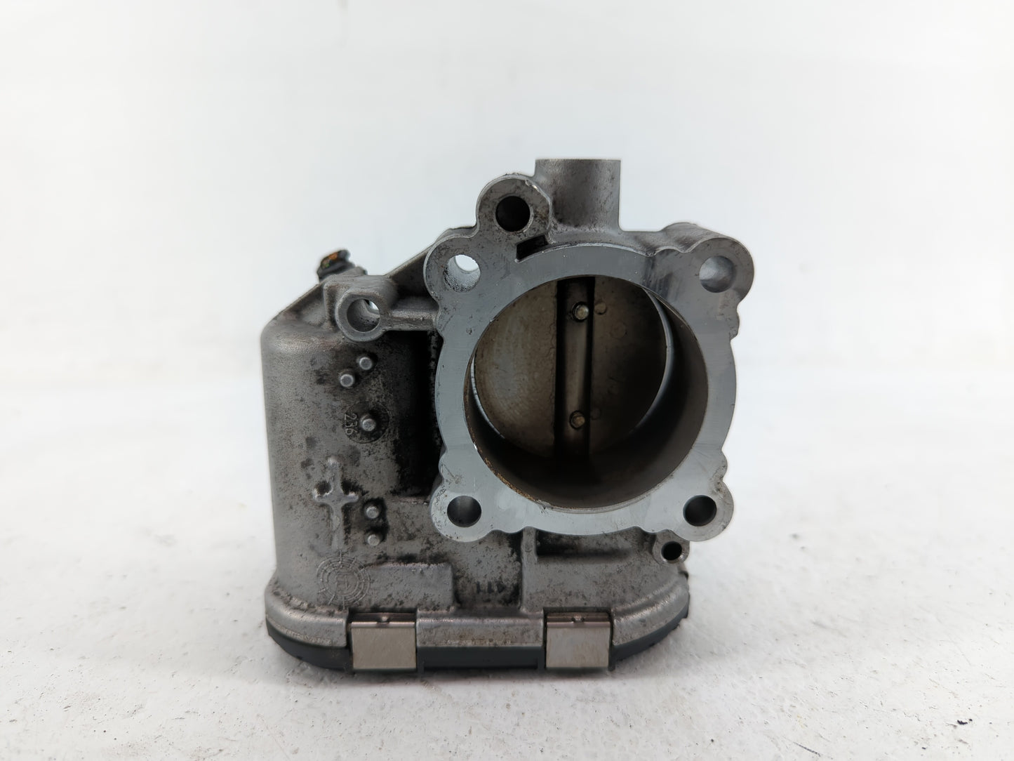2013-2016 Ford Escape Throttle Body P/N:7S7G-9F991-CA Fits Fits 2013 2014 2015 2016 2017 2018 2019 OEM Used Auto Parts - Oem