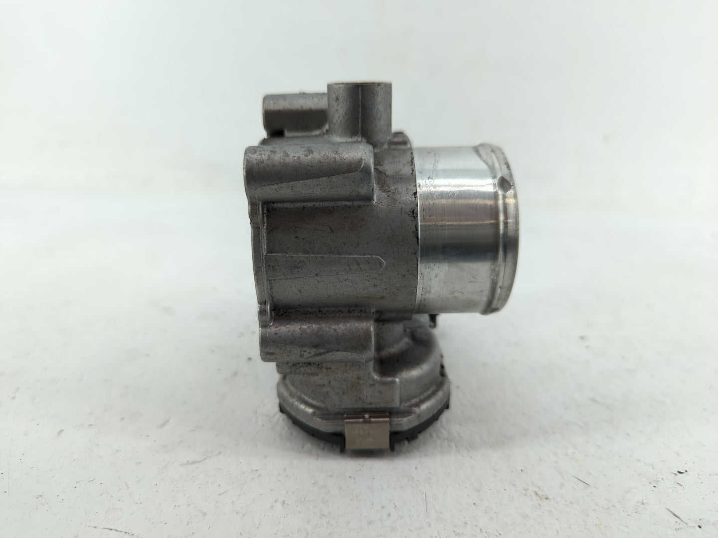 2013-2016 Ford Escape Throttle Body P/N:7S7G-9F991-CA Fits Fits 2013 2014 2015 2016 2017 2018 2019 OEM Used Auto Parts - Oem
