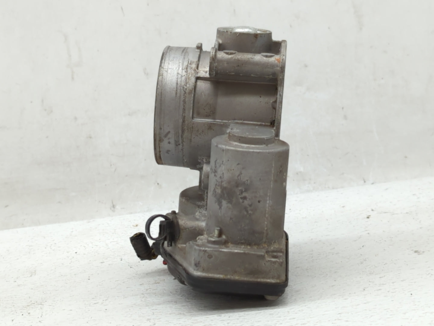2013-2022 Ford Escape Throttle Body P/N:DS7E-9F991-BB DS7E-9F991-AH Fits Fits 2013 2014 2015 2016 2017 2018 2019 2020 2021 2