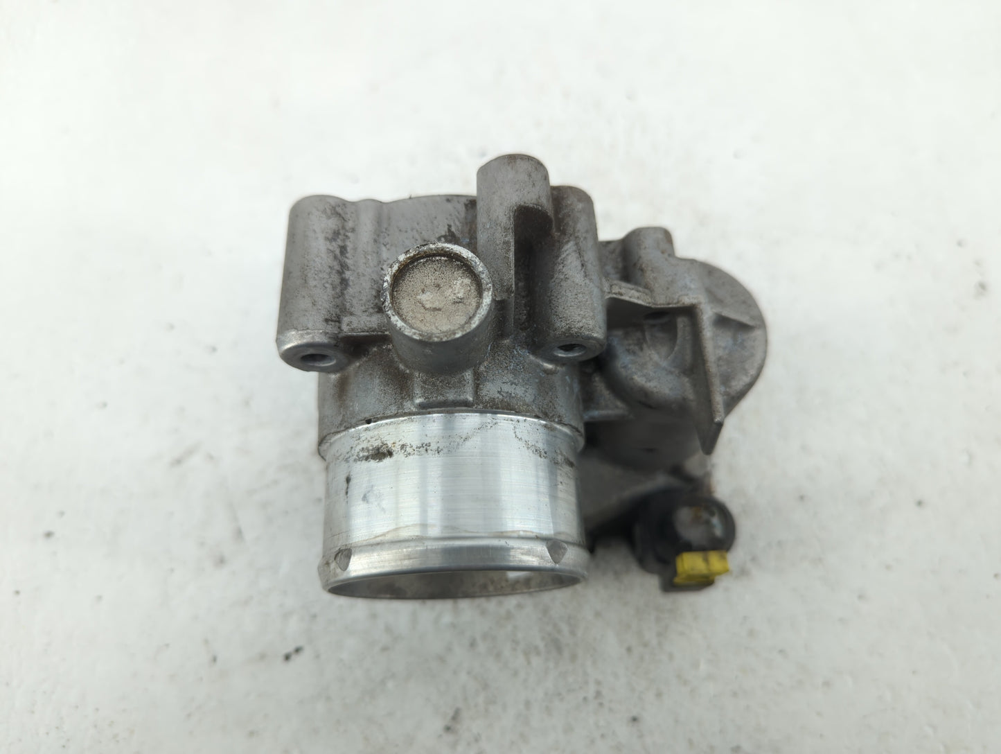 2013-2016 Ford Escape Throttle Body P/N:7S7G-9F991-CA Fits Fits 2013 2014 2015 2016 2017 2018 2019 OEM Used Auto Parts - Oem