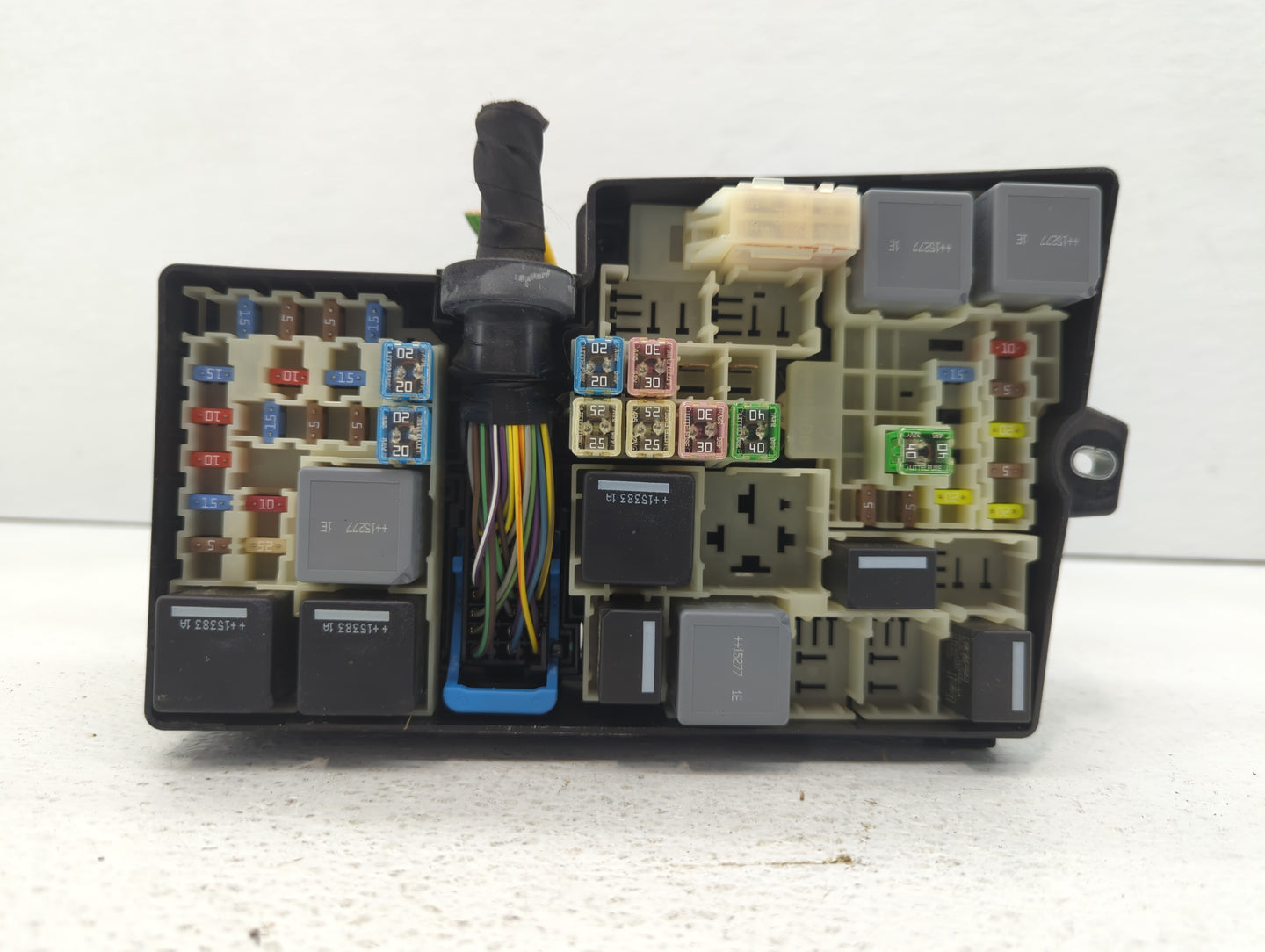 2013-2016 Ford Escape Fusebox Fuse Box Panel Relay Module P/N:AV6T-14A067-AC AV6T-14A067-AB Fits Fits 2013 2014 2015 2016 OE