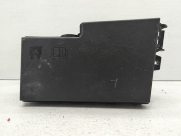 2013-2016 Ford Escape Fusebox Fuse Box Panel Relay Module P/N:AV6T-14A067-AC AV6T-14A067-AB Fits Fits 2013 2014 2015 2016 OE