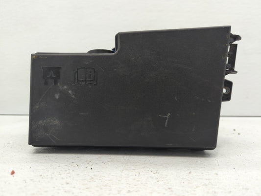 2013-2016 Ford Escape Fusebox Fuse Box Panel Relay Module P/N:AV6T-14A067-AC AV6T-14A067-AB Fits Fits 2013 2014 2015 2016 OE