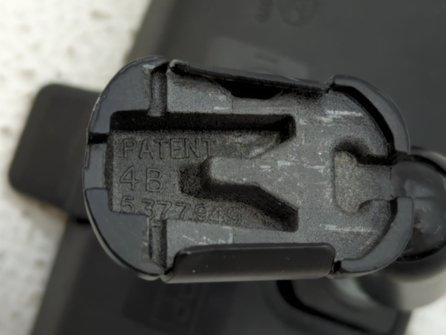 2001-2016 Ford Escape Interior Rear View Mirror Replacement OEM P/N:031681 E8011681 Fits OEM Used Auto Parts - Oemusedautopa