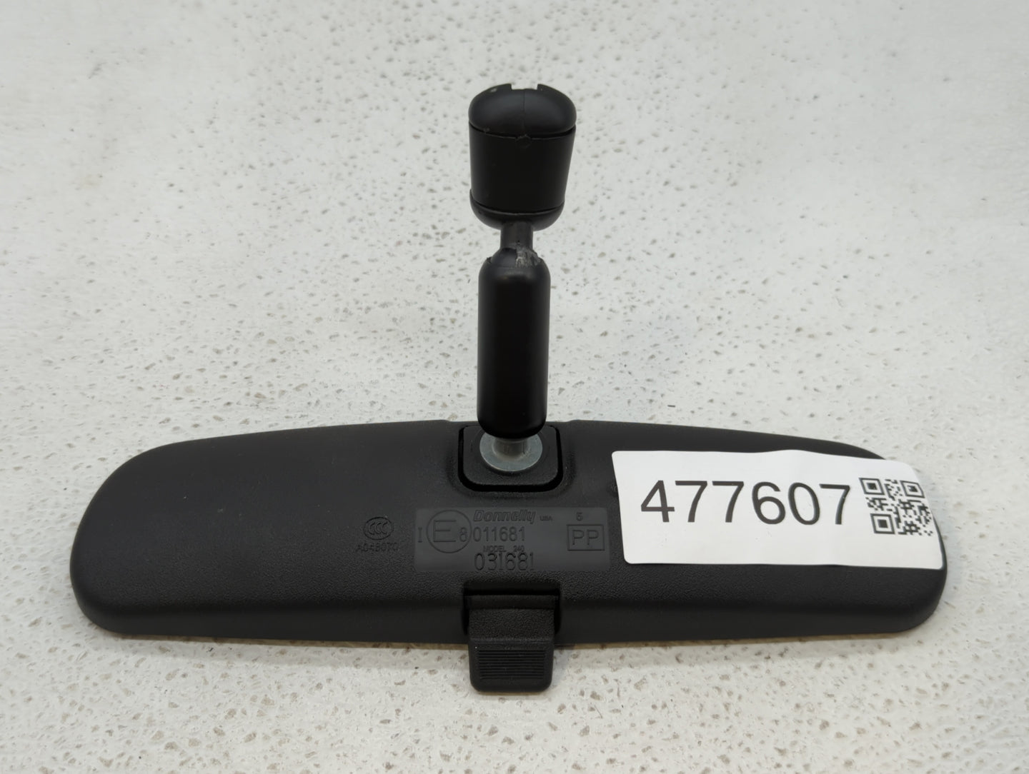 2001-2016 Ford Escape Interior Rear View Mirror Replacement OEM P/N:031681 E8011681 Fits OEM Used Auto Parts - Oemusedautopa