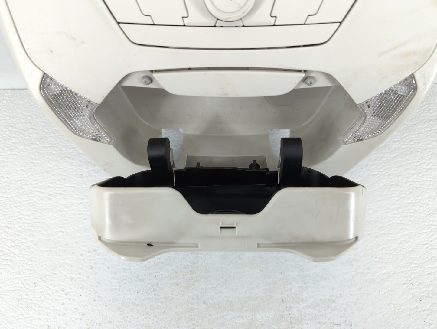 2015 Ford Escape Overhead Roof Console Cream - Oemusedautoparts1.com