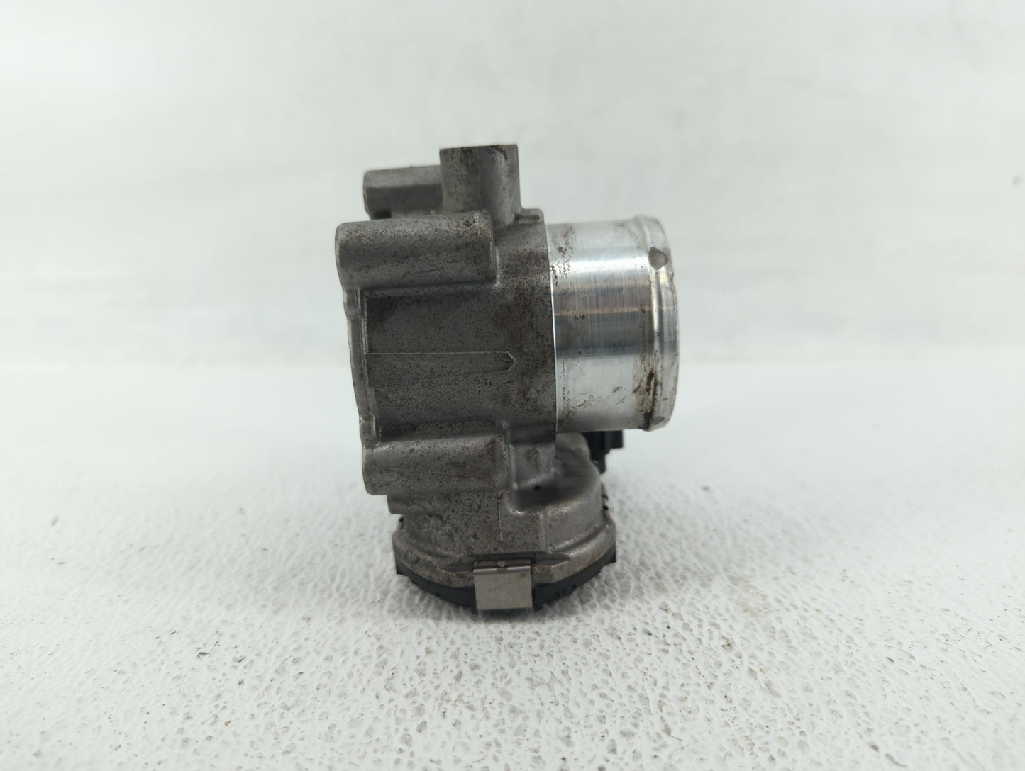 2013-2016 Ford Escape Throttle Body P/N:7S7G-9F991-CA Fits Fits 2013 2014 2015 2016 2017 2018 2019 OEM Used Auto Parts - Oem