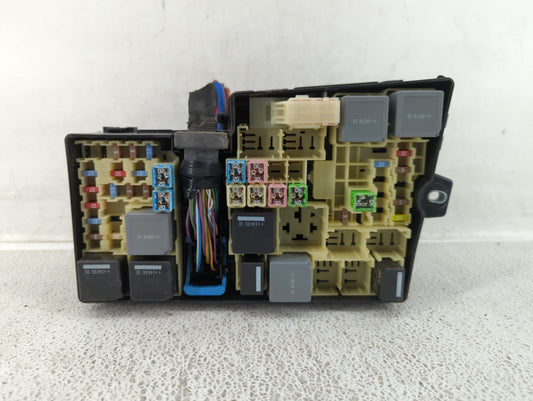 2013-2016 Ford Escape Fusebox Fuse Box Panel Relay Module P/N:AV6T-14A067-AD AV6T-14A067-AC Fits Fits 2013 2014 2015 2016 OEM Used Auto Parts