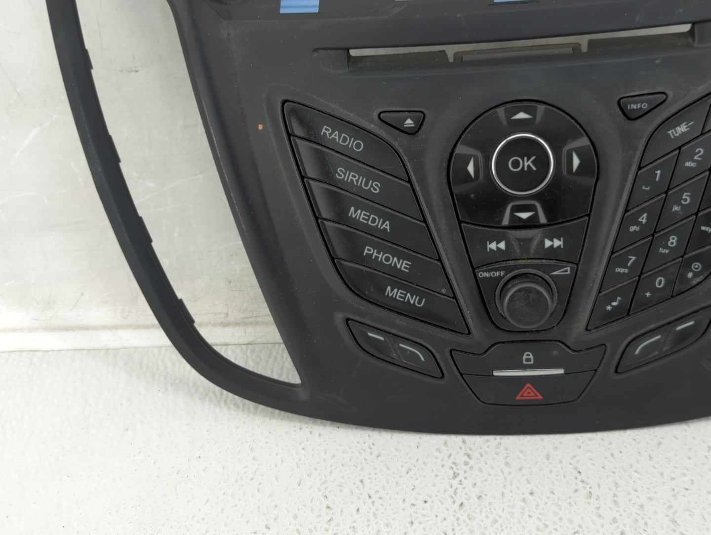 2013-2016 Ford Escape Radio Control Panel - Oemusedautoparts1.com
