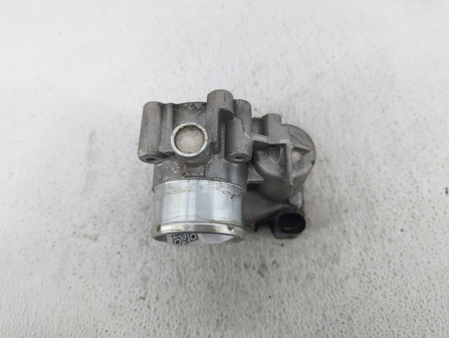 2013-2016 Ford Escape Throttle Body P/N:7S7G-9F991-CA Fits Fits 2013 2014 2015 2016 2017 2018 2019 OEM Used Auto Parts - Oem