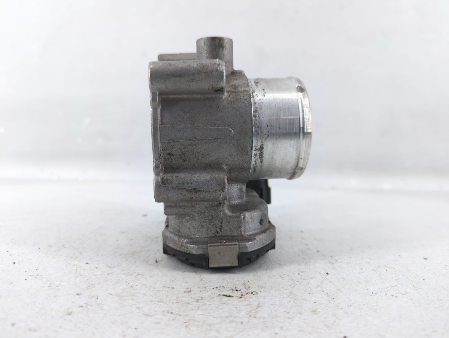 2013-2016 Ford Escape Throttle Body P/N:7S7G-9F991-CA Fits Fits 2013 2014 2015 2016 2017 2018 2019 OEM Used Auto Parts - Oem