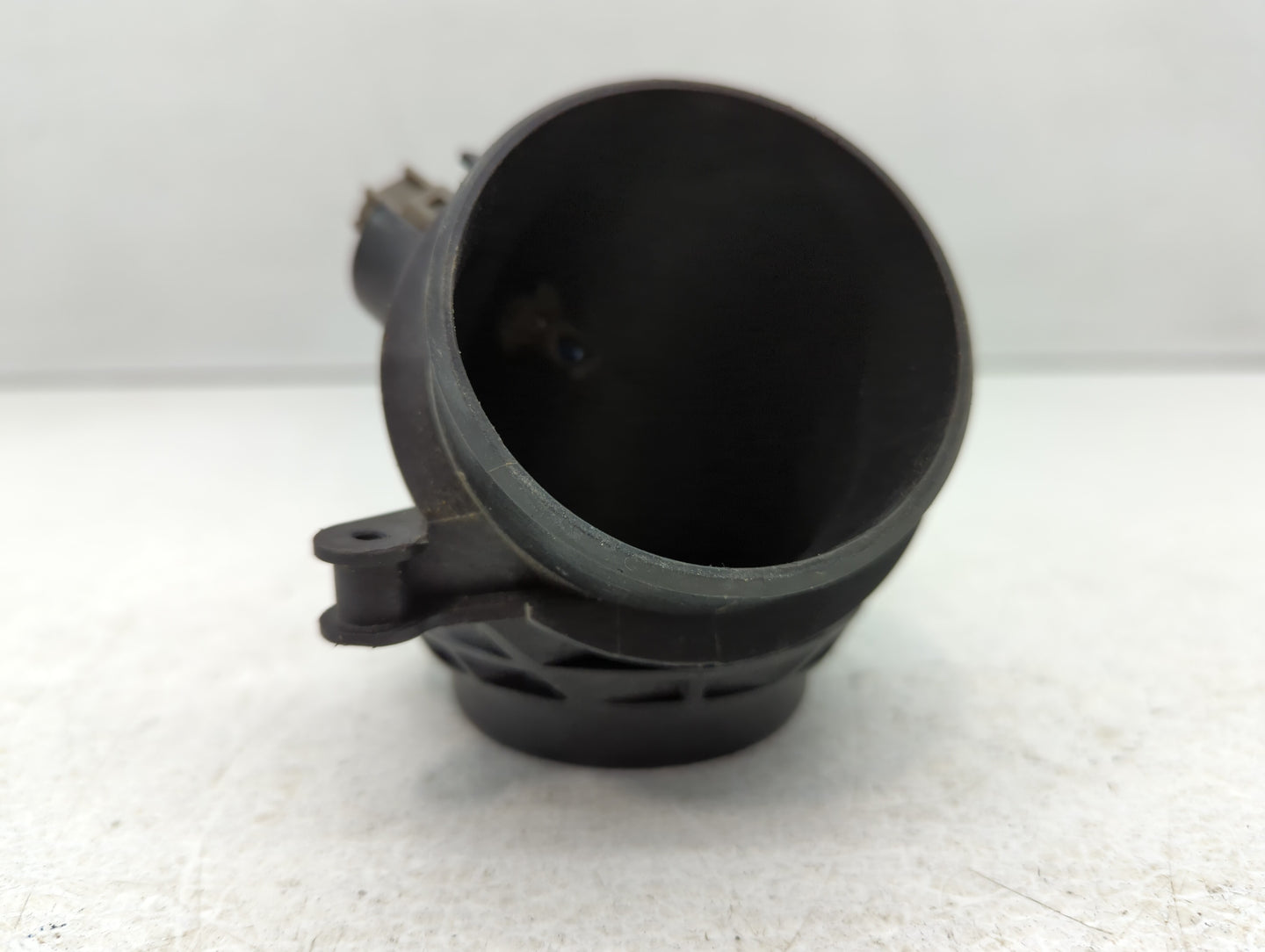 2013-2016 Ford Escape Mass Air Flow Meter Maf - Oemusedautoparts1.com