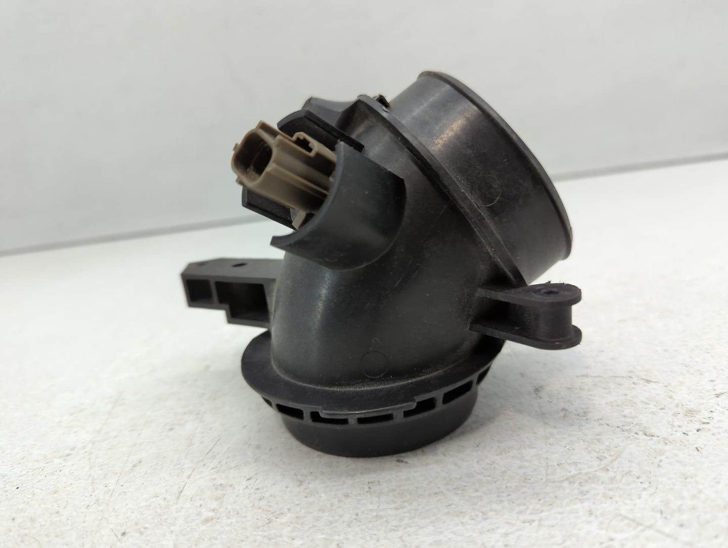 2013-2016 Ford Escape Mass Air Flow Meter Maf - Oemusedautoparts1.com