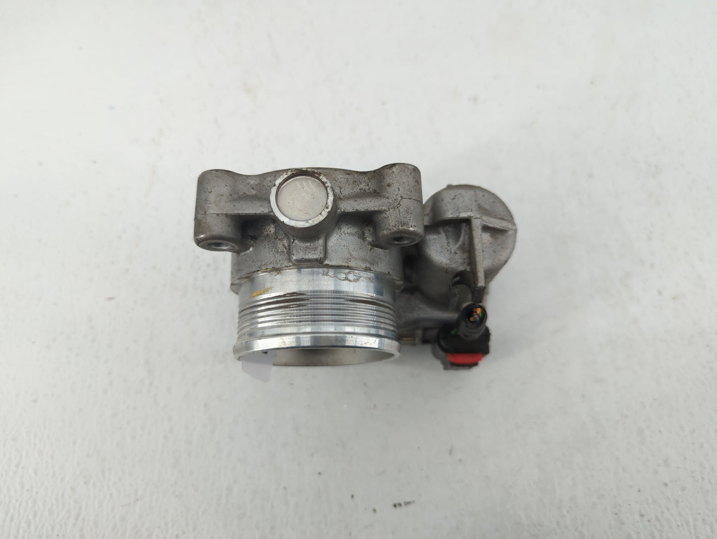 2013-2016 Ford Escape Throttle Body P/N:DS7E-9F991-BB Fits Fits 2012 2013 2014 2015 2016 2017 OEM Used Auto Parts - Oemuseda