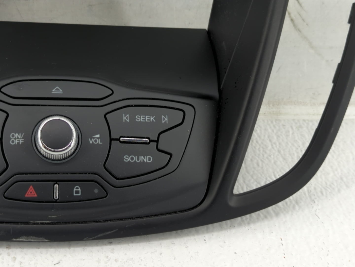 2013-2015 Ford Escape Climate Control Module Temperature AC/Heater Replacement P/N:CJ54 18835 EE3 Fits Fits 2013 2014 2015 O