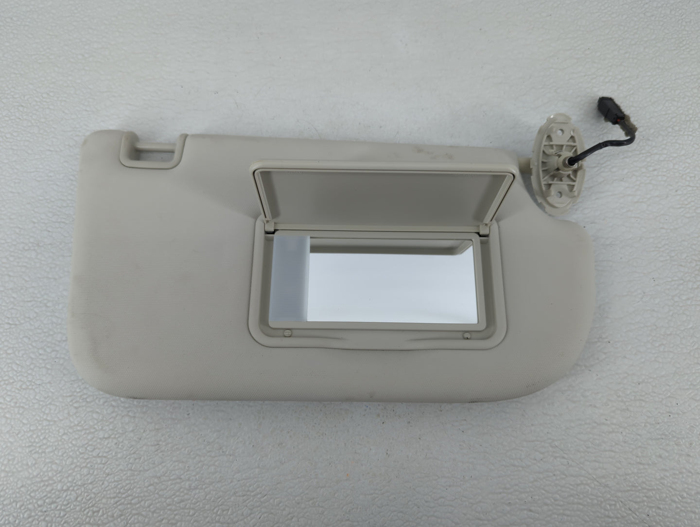 2013-2019 Ford Escape Sun Visor Shade Replacement Driver Left Mirror Fits Fits 2013 2014 2015 2016 2017 2018 2019 OEM Used A