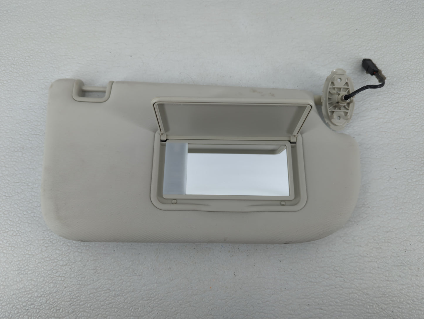 2013-2019 Ford Escape Sun Visor Shade Replacement Driver Left Mirror Fits Fits 2013 2014 2015 2016 2017 2018 2019 OEM Used A