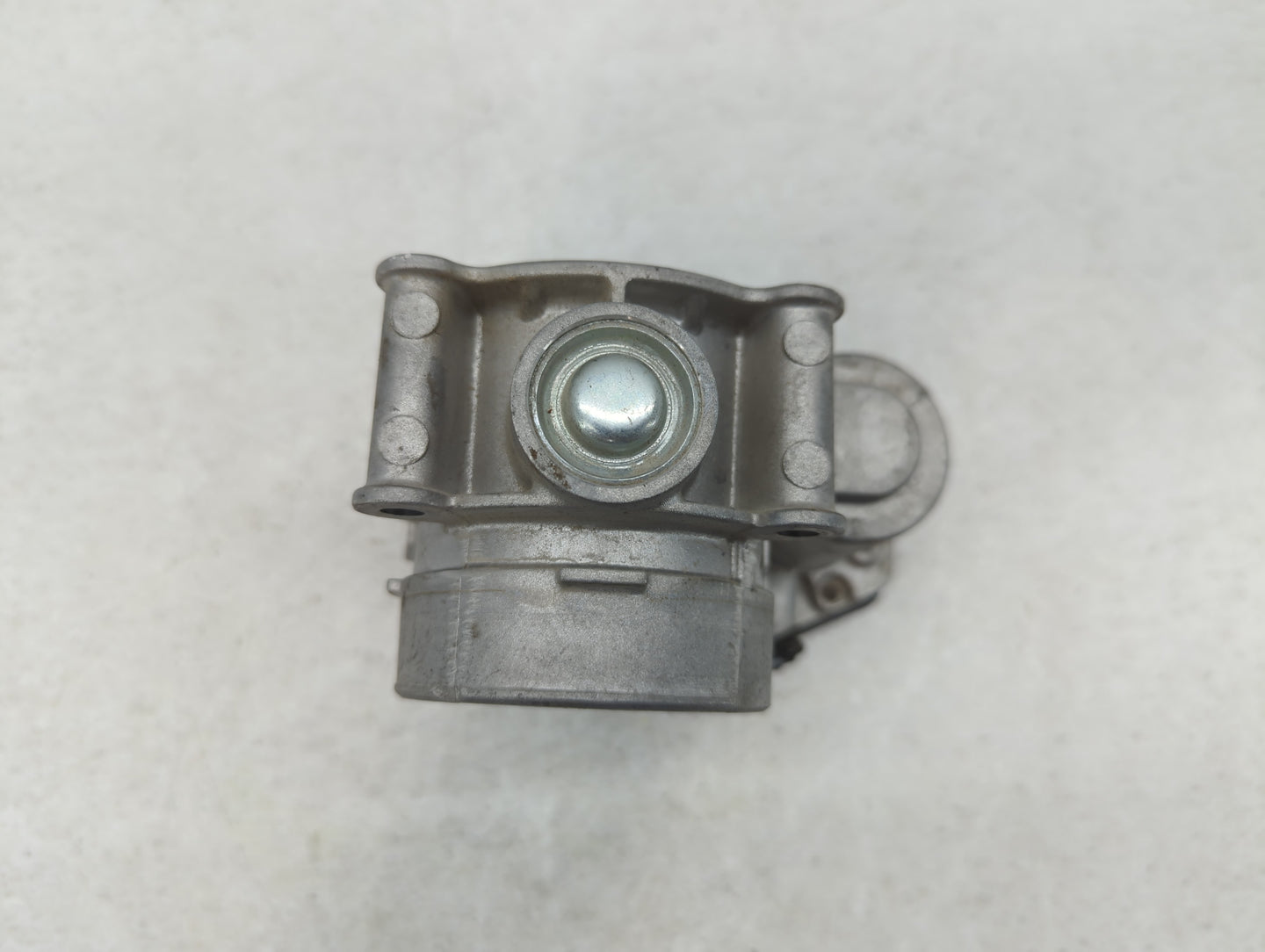 2013-2022 Ford Escape Throttle Body P/N:DS7E-9F991-AF Fits Fits 2013 2014 2015 2016 2017 2018 2019 2020 2021 2022 OEM Used A