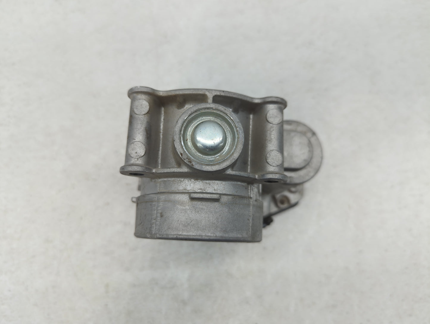 2013-2022 Ford Escape Throttle Body P/N:DS7E-9F991-AF Fits Fits 2013 2014 2015 2016 2017 2018 2019 2020 2021 2022 OEM Used A