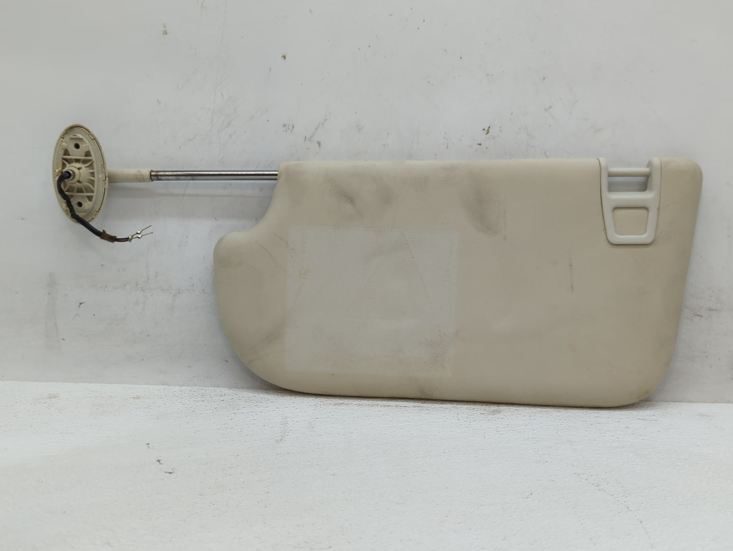 2013-2019 Ford Escape Sun Visor Shade Replacement Passenger Right Mirror Fits Fits 2013 2014 2015 2016 2017 2018 2019 OEM Us