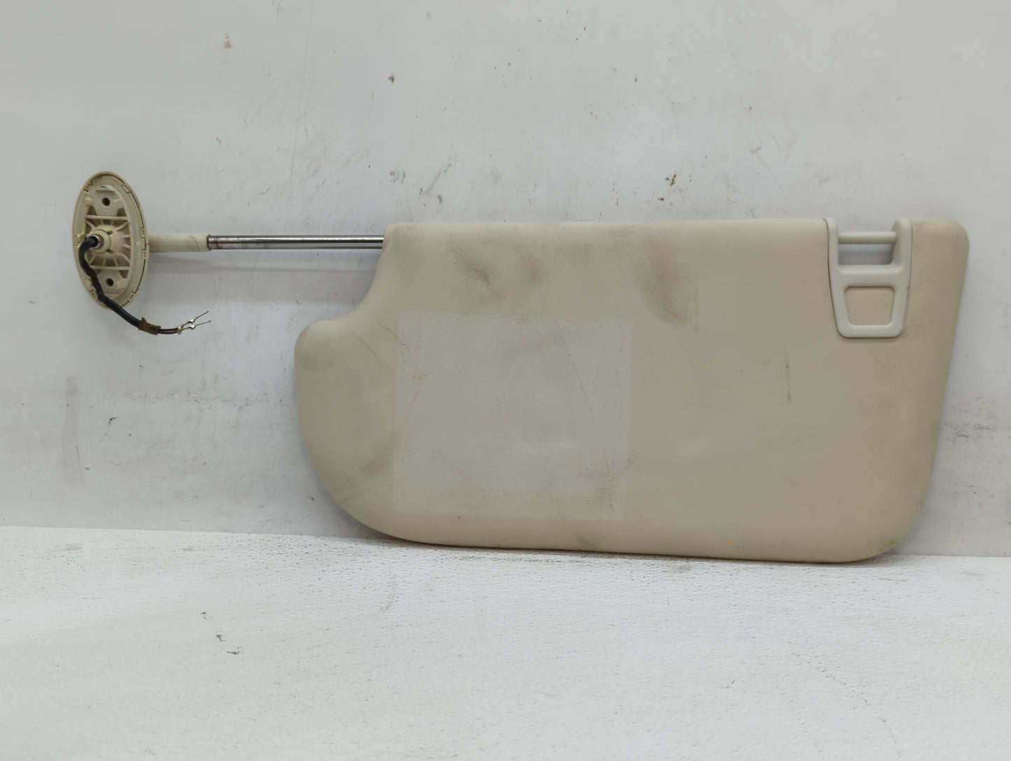 2013-2019 Ford Escape Sun Visor Shade Replacement Passenger Right Mirror Fits Fits 2013 2014 2015 2016 2017 2018 2019 OEM Us
