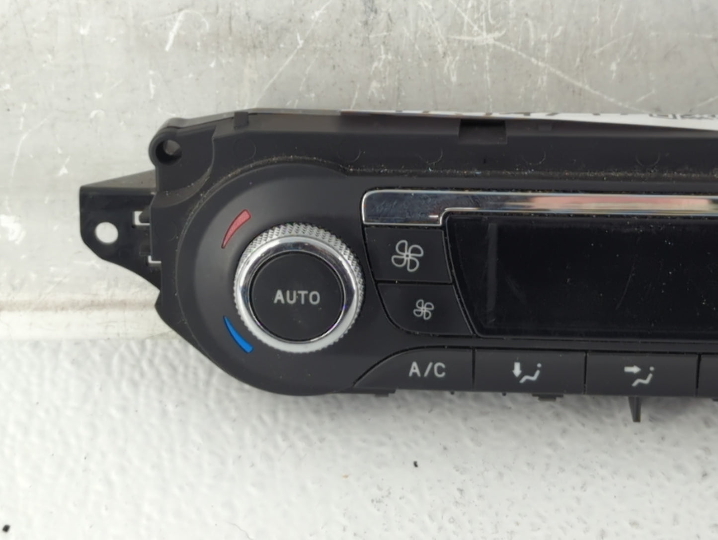 2013-2015 Ford Escape Climate Control Module Temperature AC/Heater Replacement P/N:CJ5T-18C612-BC Fits Fits 2013 2014 2015 O