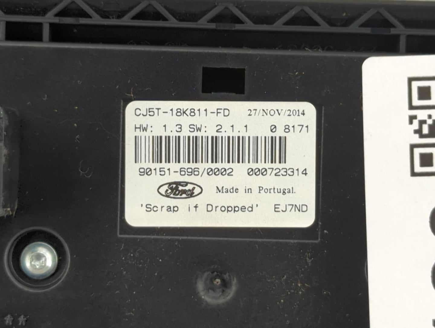2015 Ford Escape Radio AM FM Cd Player Receiver Replacement P/N:90151-696 CJ5T-18K811-FD Fits OEM Used Auto Parts - Oemuseda