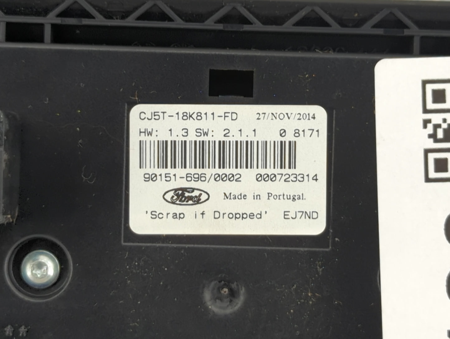 2015 Ford Escape Radio AM FM Cd Player Receiver Replacement P/N:90151-696 CJ5T-18K811-FD Fits OEM Used Auto Parts - Oemuseda