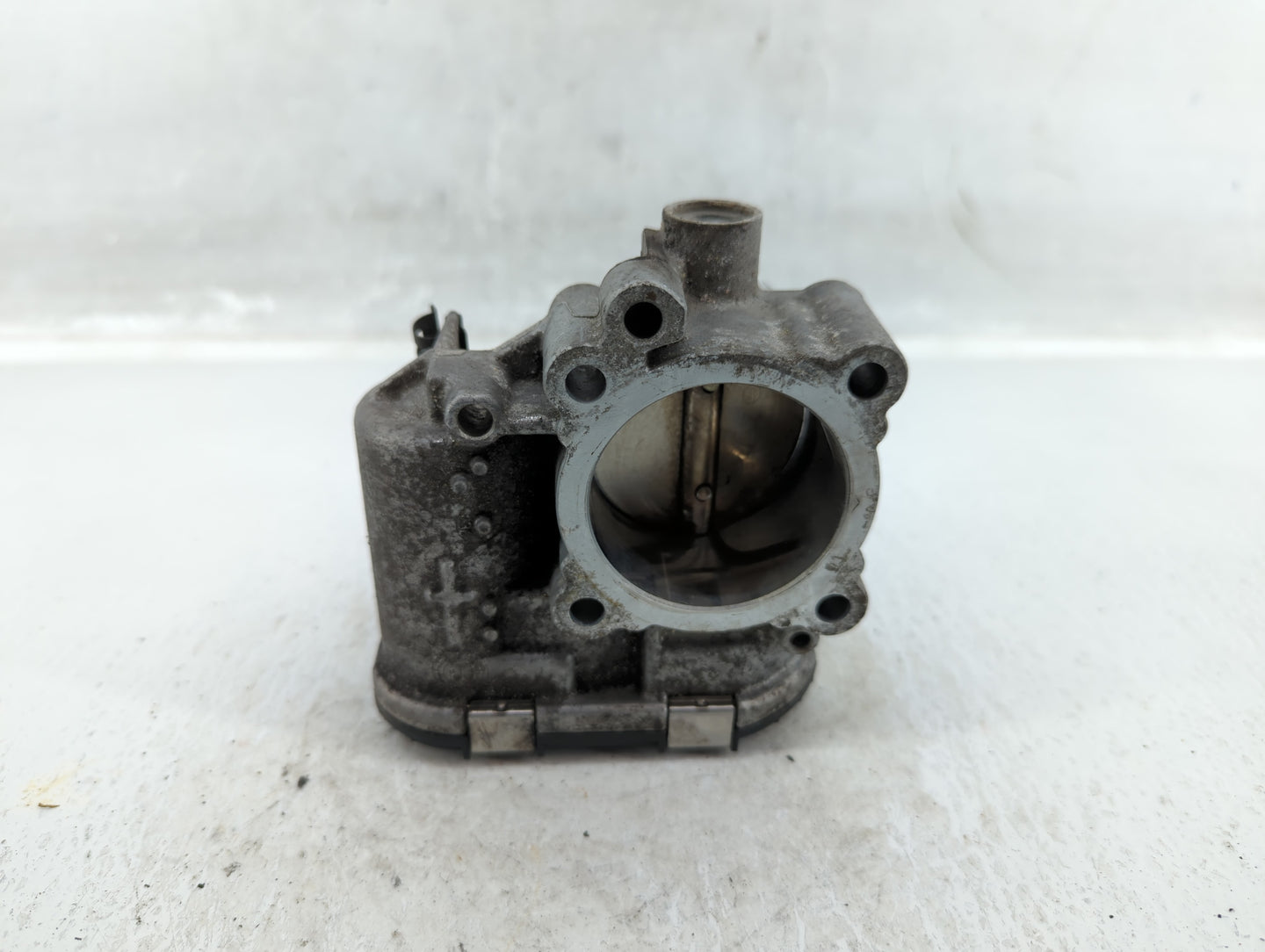 2013-2016 Ford Escape Throttle Body P/N:7S7G-9F991-CA Fits Fits 2013 2014 2015 2016 2017 2018 2019 OEM Used Auto Parts - Oem