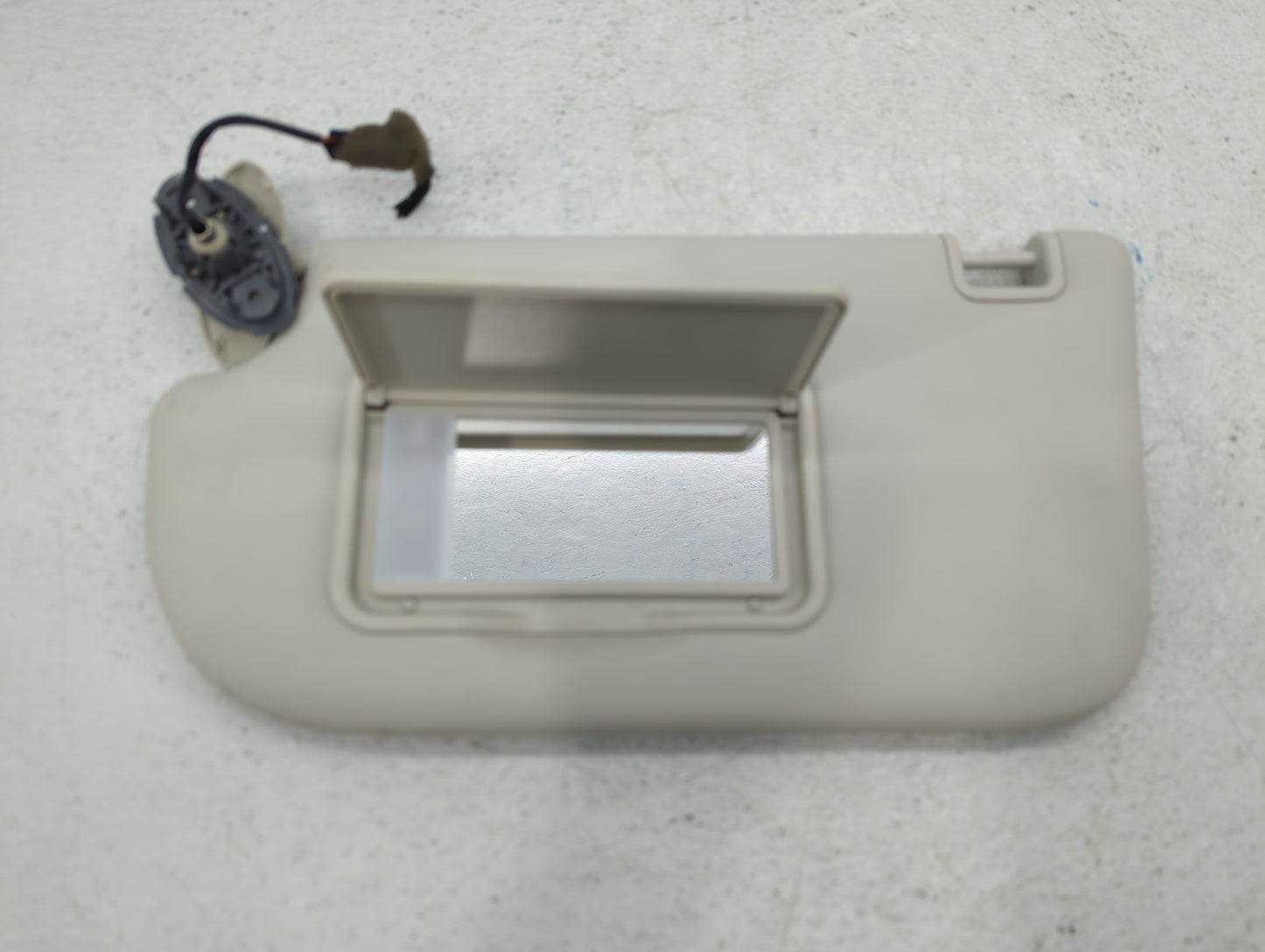 2013-2019 Ford Escape Sun Visor Shade Replacement Driver Left Mirror Fits Fits 2013 2014 2015 2016 2017 2018 2019 OEM Used A