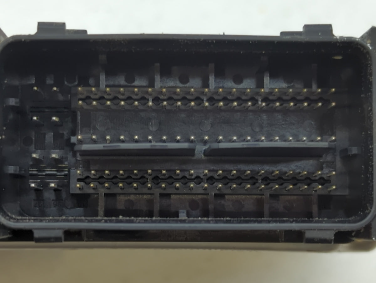 2013-2016 Ford Escape PCM Engine Control Computer ECU ECM PCU OEM P/N:DJ5A-12A650-ABA Fits Fits 2013 2014 2015 2016 OEM Used